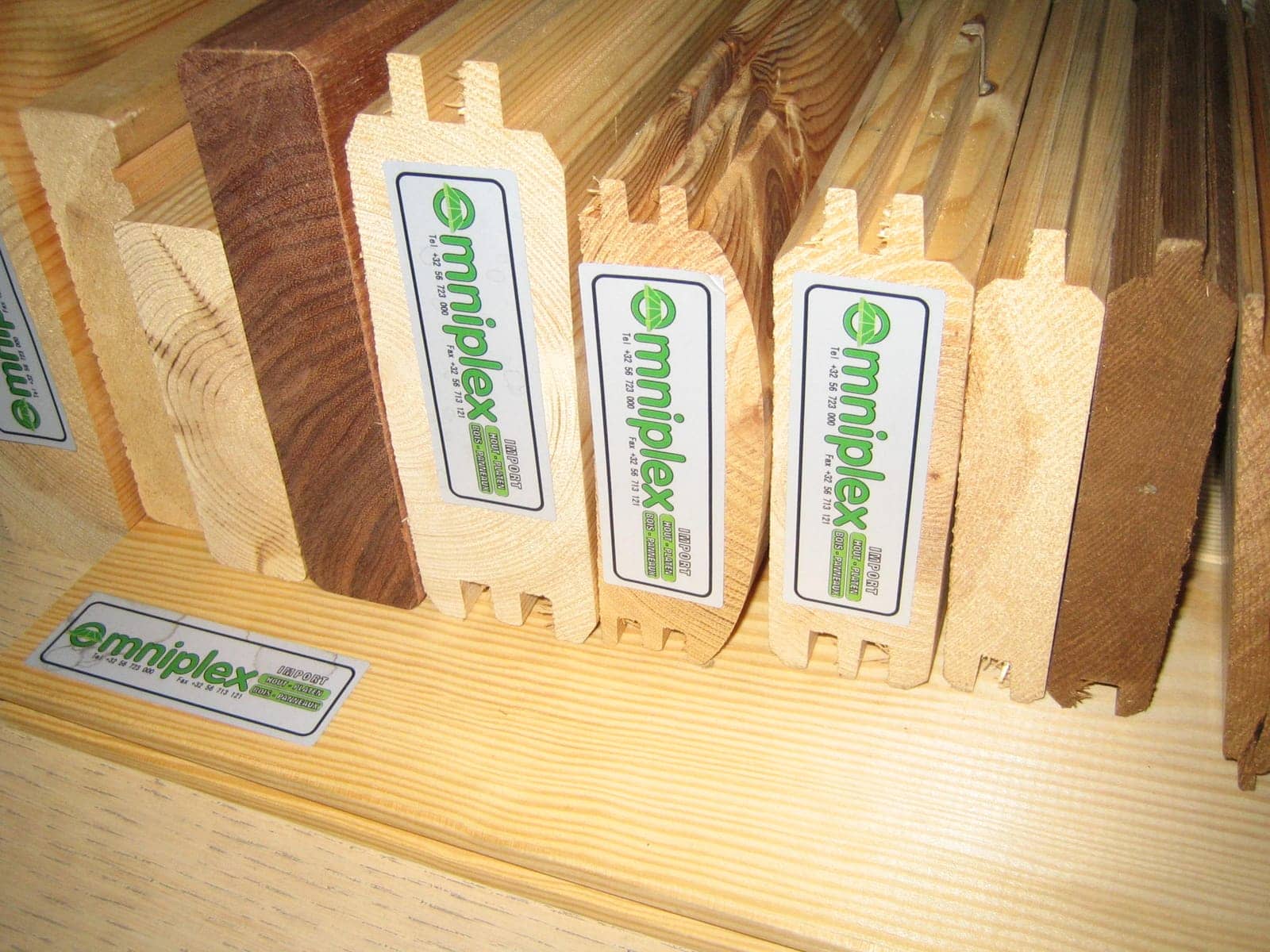 Planed profiles with the Omniplex label